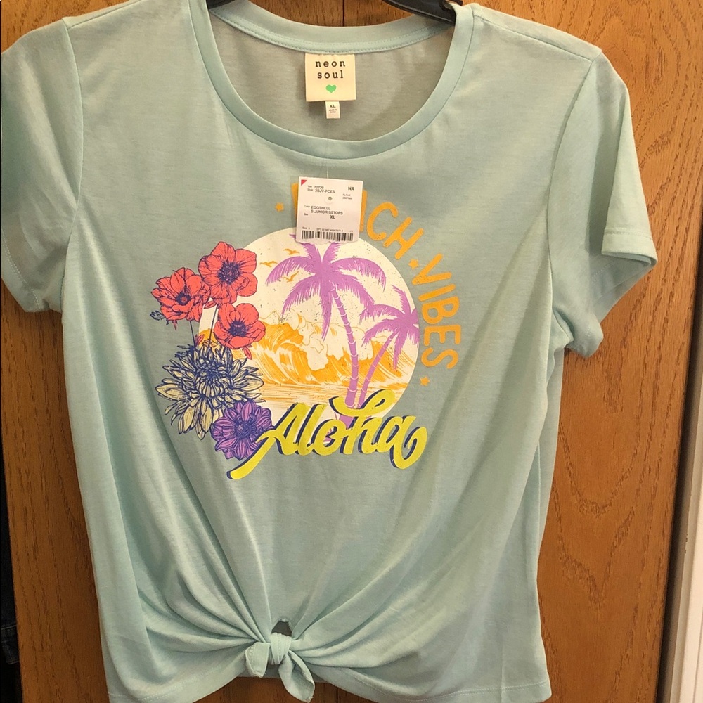 🆕Neon Soul Girls' Aloha Graphic Tee in Light Blue